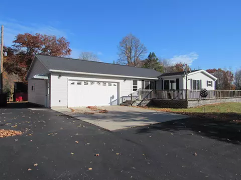 W7194 Cheese Factory Road, Daggett, MI 49821