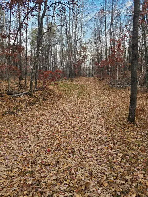 W9856 Moonshine Hill Road, Crivitz, WI 54114