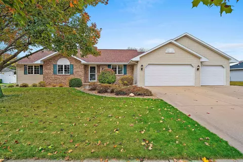 1168 Jordan Rd, De Pere, WI 54115