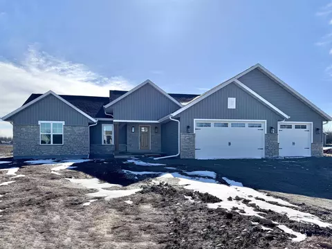 2423 Adrienne Ct, De Pere, WI 54115