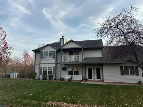 390 Auburn Meadows Ct #C, Campbellsport, WI 53010