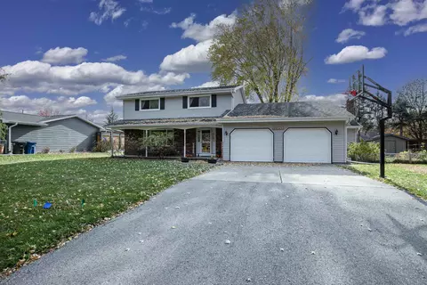 Exterior - 2015 Palisades Dr, Appleton, WI 54915 photo 7 of 22