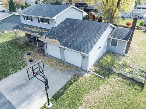 View/Area - 2015 Palisades Dr, Appleton, WI 54915 photo 2 of 6