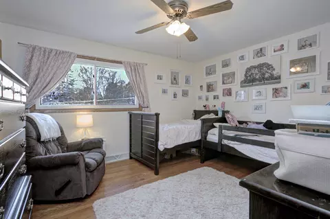 Bedroom - 2015 Palisades Dr, Appleton, WI 54915 photo 8 of 8