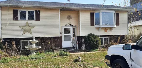 n7334 Buboltz Road, New London, WI 54961