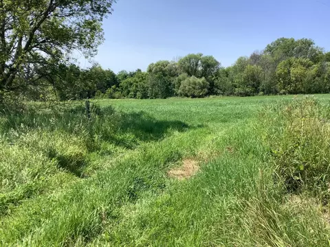 hwy b, Manawa, WI 54949