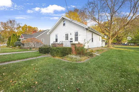 1014 S Kernan Ave, Appleton, WI 54915