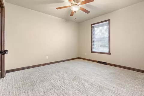 Bedroom - 4800 N Indigo Ln, Appleton, WI 54913 photo 6 of 7