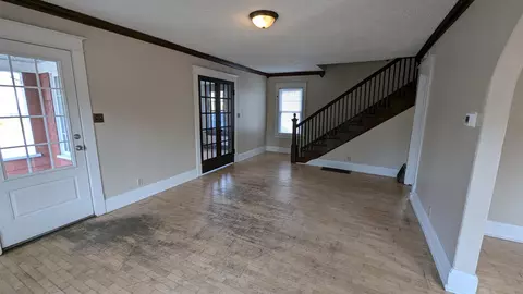 535 W 6th St, Appleton, WI 54911 photo 4