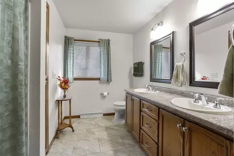2011 N Perkins St, Appleton, WI 54914 photo 8