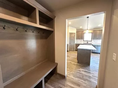 Entry Way - 1201 S Kensington Dr, Appleton, WI 54915 photo 1 of 3