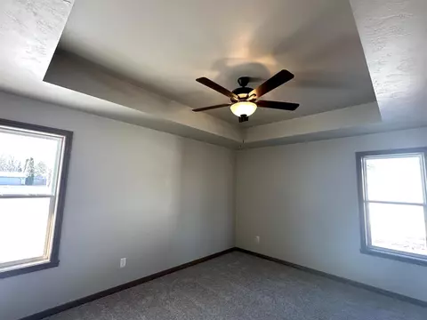 1225 S Kensington Dr, Appleton, WI 54915 photo 9