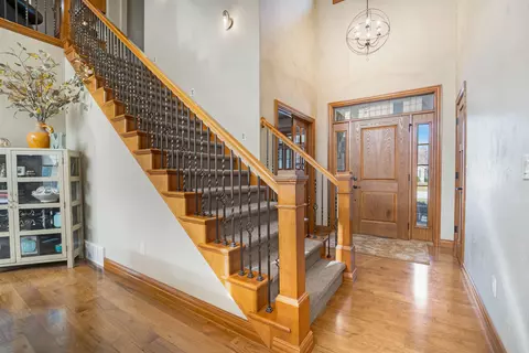 w5889 Geranium Drive, Appleton, WI 54915 photo 2
