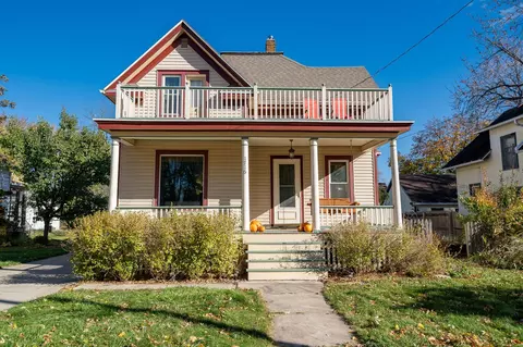 1716 N Oneida St, Appleton, WI 54911