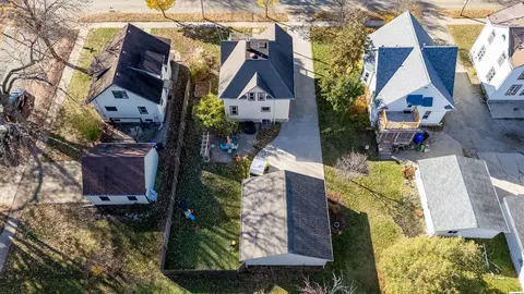 1716 N Oneida St, Appleton, WI 54911 photo 4