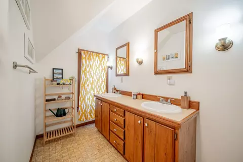 1716 N Oneida St, Appleton, WI 54911 photo 24