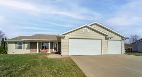 w6388 Boonesborough Drive, Greenville, WI 54942