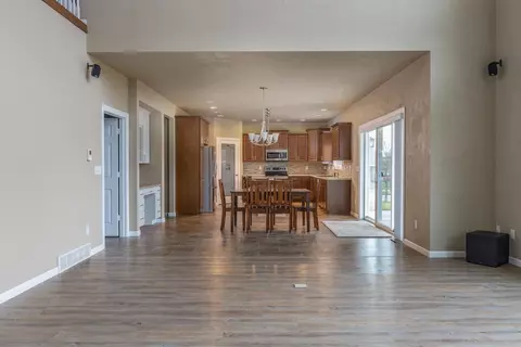 1201 Kathleen Ct, Appleton, WI 54915 photo 12