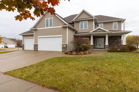 1201 Kathleen Ct, Appleton, WI 54915
