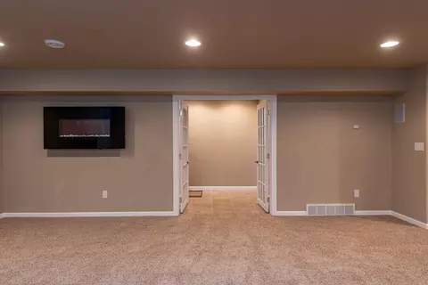 1201 Kathleen Ct, Appleton, WI 54915 photo 38