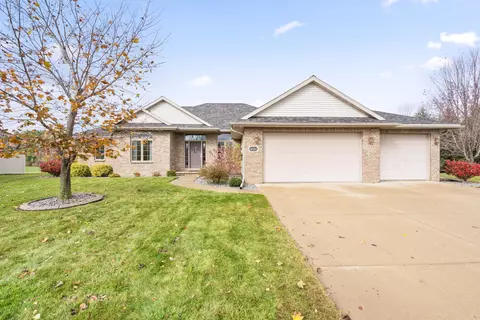 4511 Skyway Ct, Appleton, WI 54913