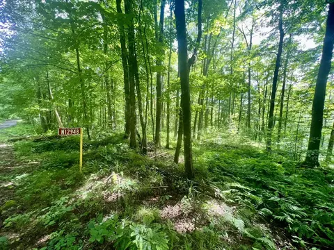 N12948 Limberg Lane #6, Silver Cliff, WI 54104