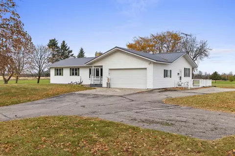 w9846w16 W Th Rd, Pound, WI 54161