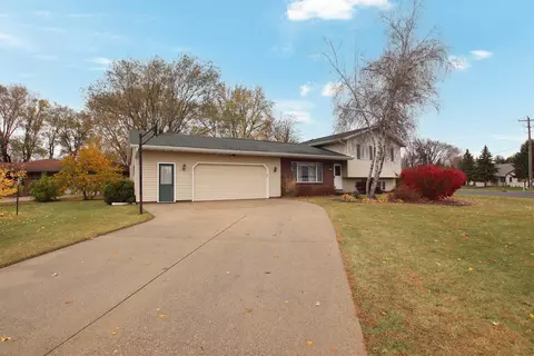 Other - 554 E Gate Dr, Oshkosh, WI 54904 photo 7 of 13