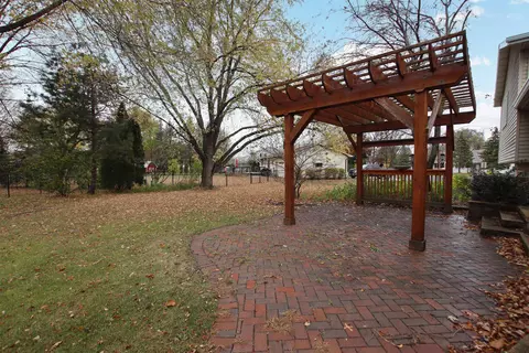 Exterior - 554 E Gate Dr, Oshkosh, WI 54904 photo 5 of 5