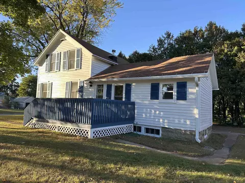 620 S Hamlin St, Shawano, WI 54166