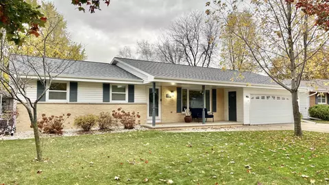 1019 Crawford St, Green Bay, WI 54304