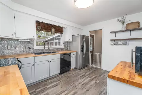 1504 W Pine St, Appleton, WI 54914 photo 9