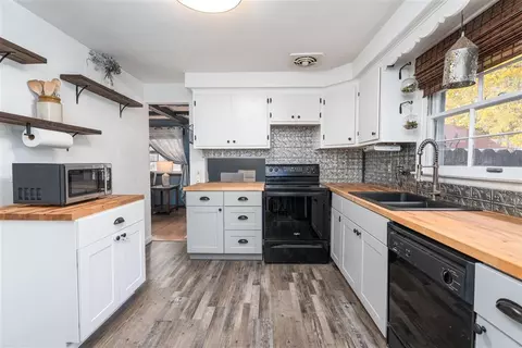 1504 W Pine St, Appleton, WI 54914 photo 8