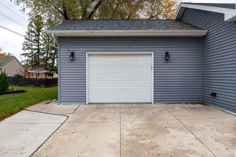 922 Silver St, De Pere, WI 54115 photo 19