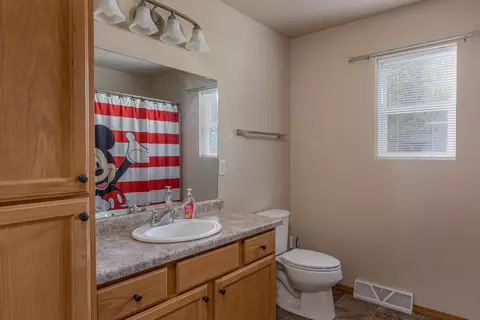 922 Silver St, De Pere, WI 54115 photo 11
