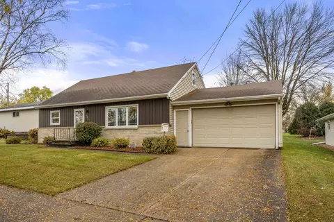 720 Charles St, Little Chute, WI 54140