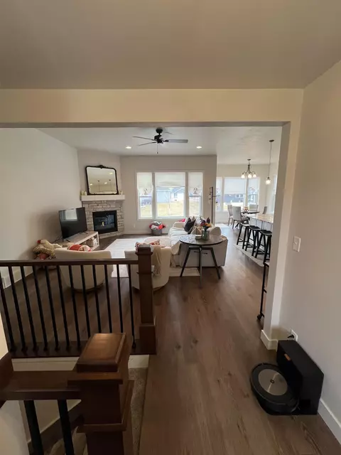 2925 E Turquoise Ln, Appleton, WI 54913 photo 2