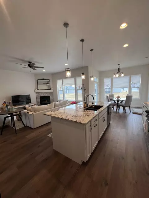 2925 E Turquoise Ln, Appleton, WI 54913 photo 6
