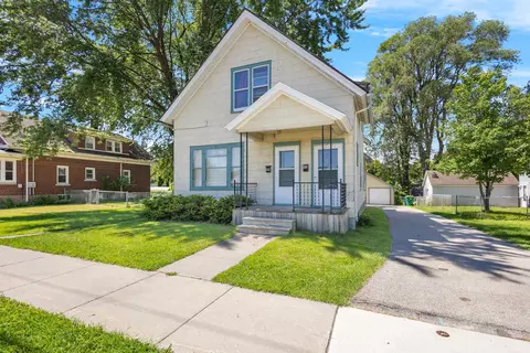 989 Velp Ave, Green Bay, WI 54303