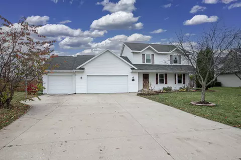 w6327 Arborvitae Lane, Menasha, WI 54952