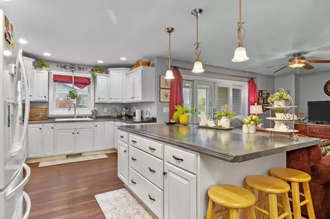 570 N Douglas St, Ripon, WI 54971 photo 9