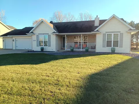 2168 Daly Dr, Green Bay, WI 54311