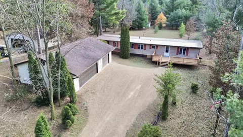 w5033 North Pathfinder Circle, Shawano, WI 54166