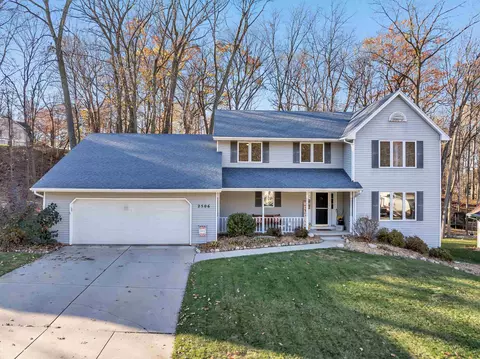 2506 Wildwood Dr, Green Bay, WI 54302