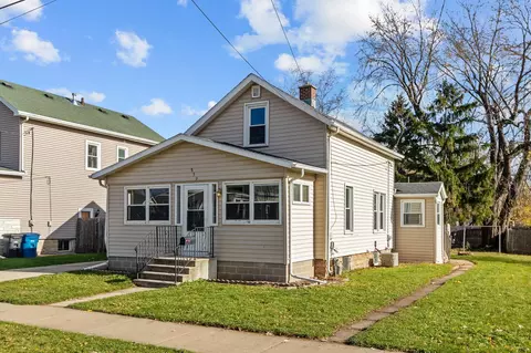 830 Grand St, Oshkosh, WI 54901