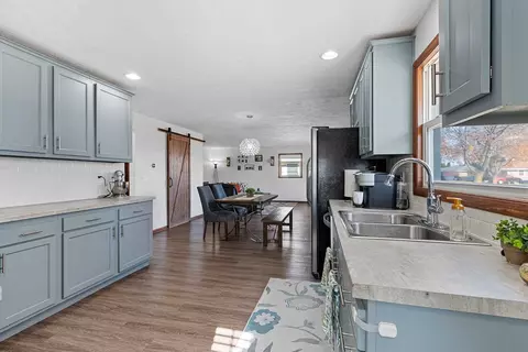 319 S Matthias St, Appleton, WI 54915 photo 7