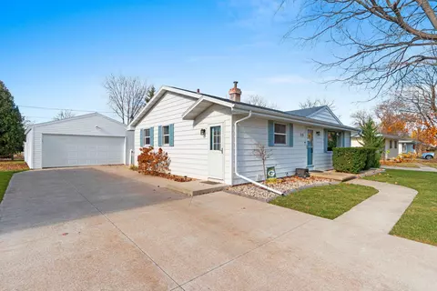319 S Matthias St, Appleton, WI 54915 photo 47
