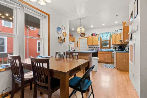 1135 W Lawrence St, Appleton, WI 54914 photo 5