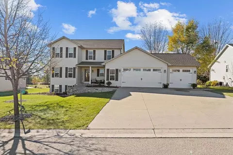 w7177 Fox Hollow Lane, Greenville, WI 54942