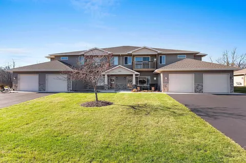 10475 E Stony Ridge Cir, Sister Bay, WI 54234